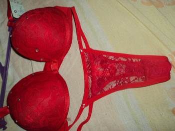 conjunto vermelho com stras